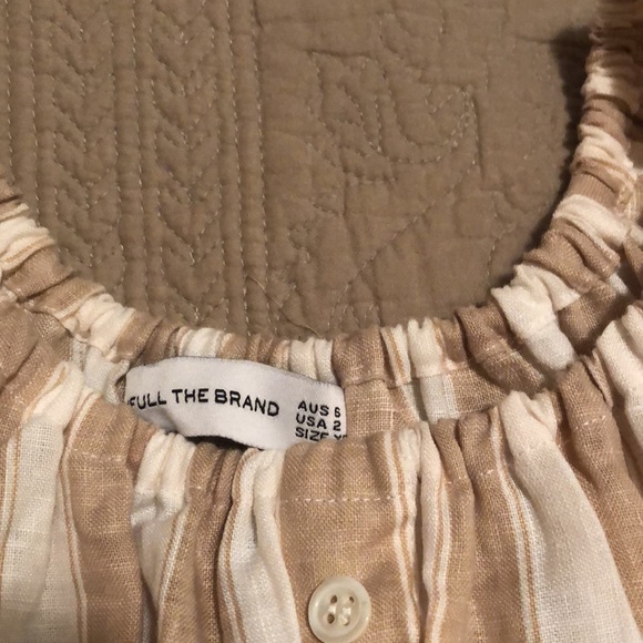 💯% Off Shoulder Linen Dress - Picture 3 of 6